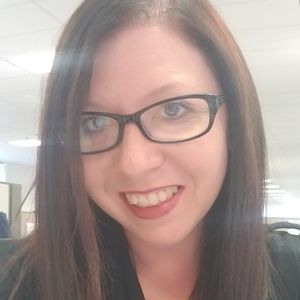 Meet your Posher, Robyn